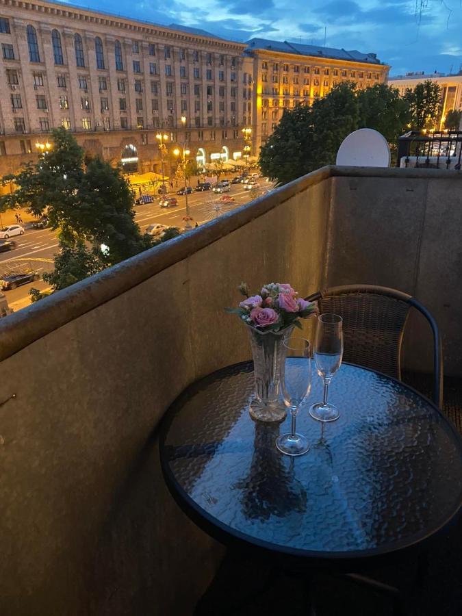 Freddies Apartment Kiev Ngoại thất bức ảnh