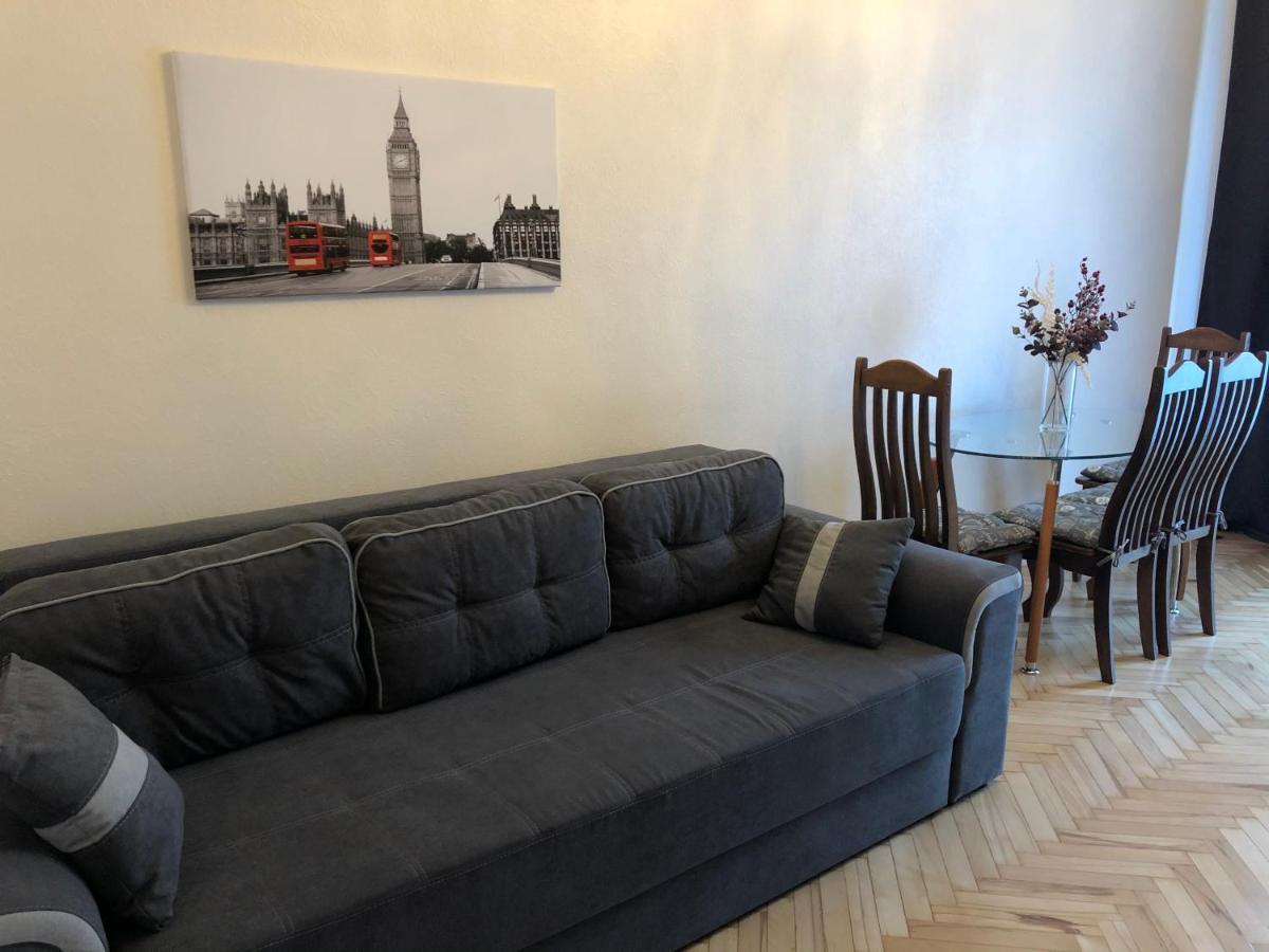 Freddies Apartment Kiev Ngoại thất bức ảnh